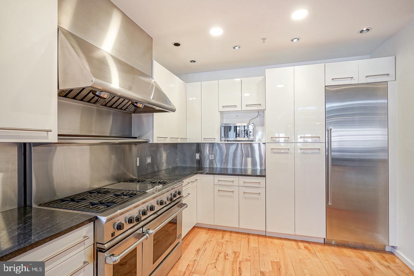 33 N 3rd St #4a Property Photo 19
