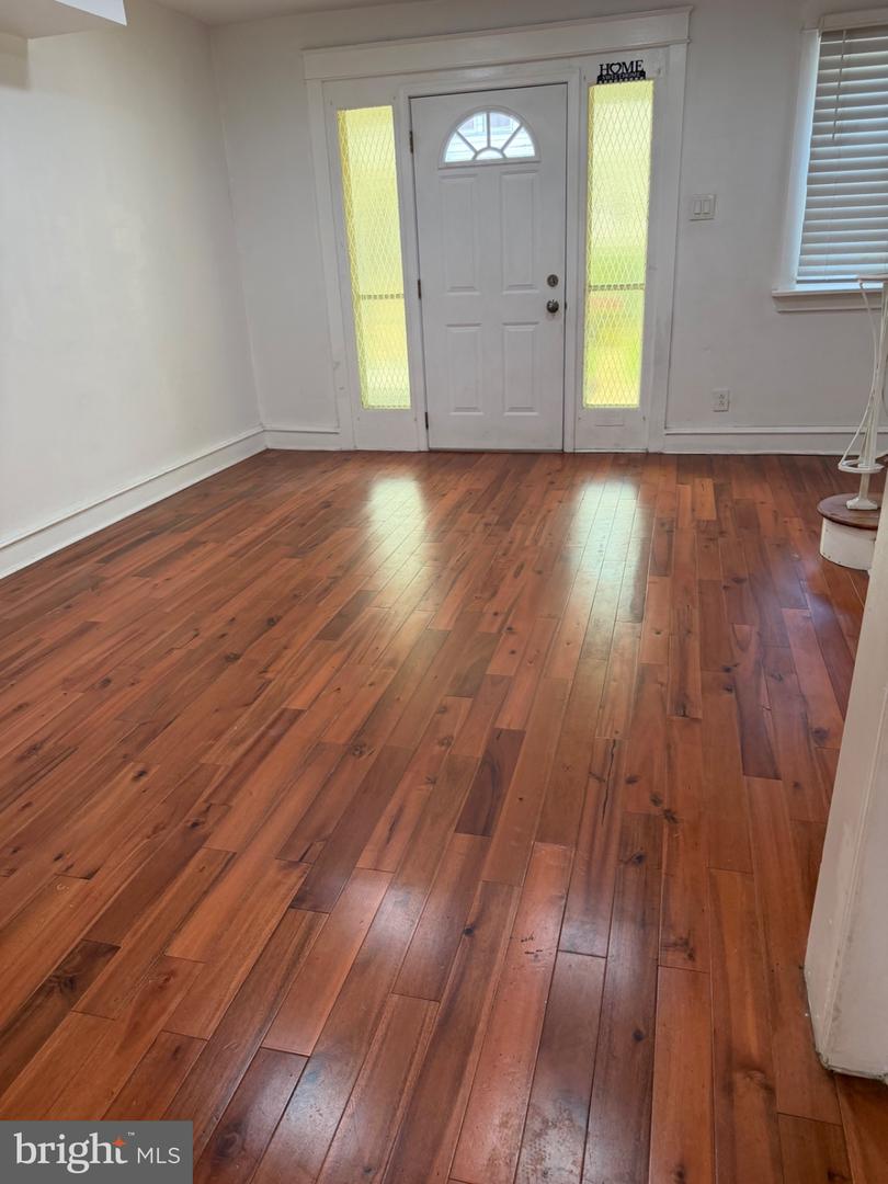 5959 PALMETTO ST Property Photo 1