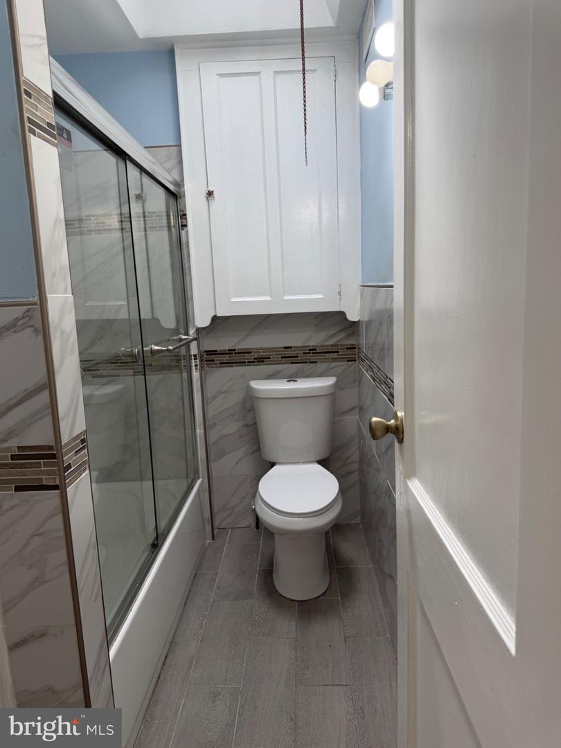 5959 Palmetto St Property Photo 9