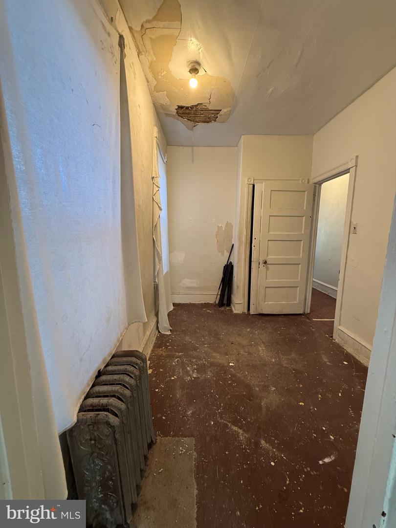 4246 Carlisle St Property Photo 11