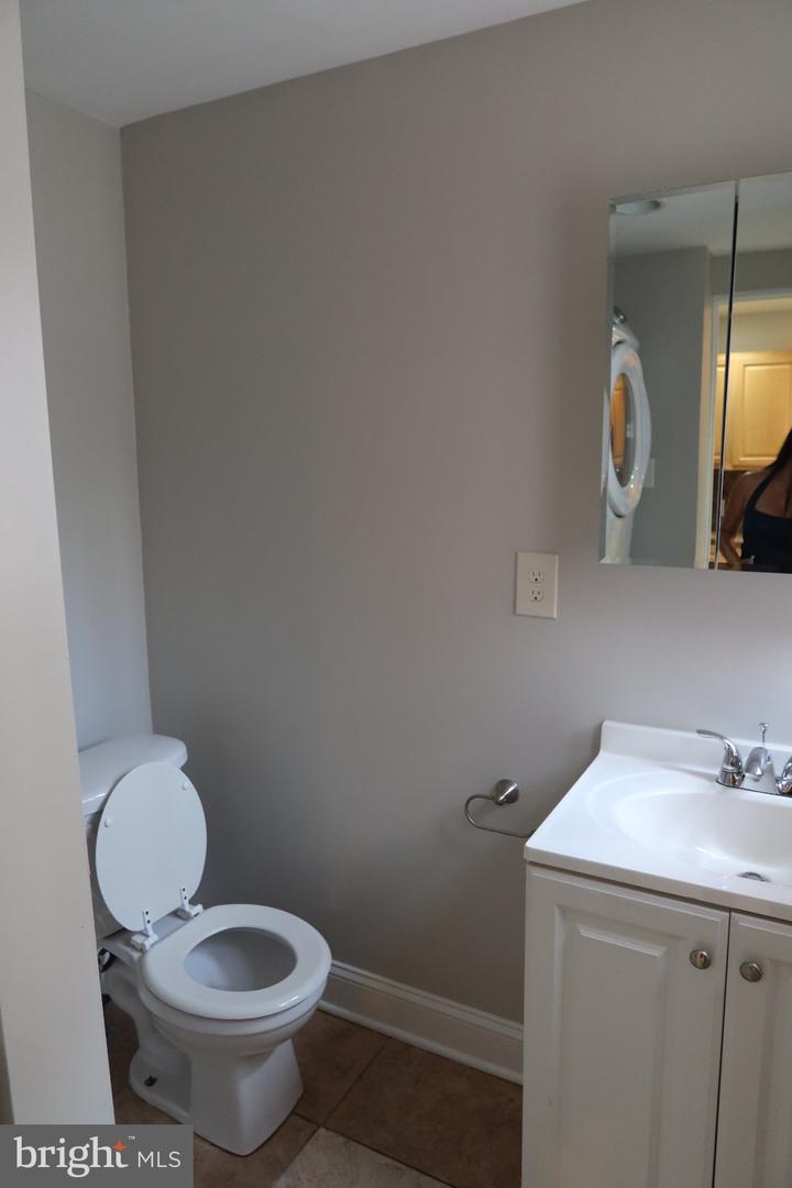 1726 S Orianna St Property Photo 6