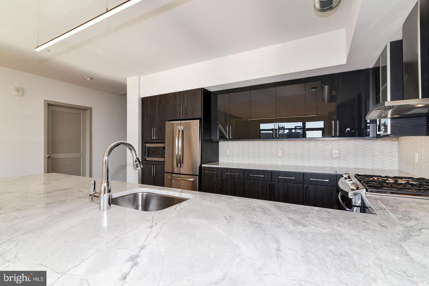 1125 Sansom St #316 Property Photo 34