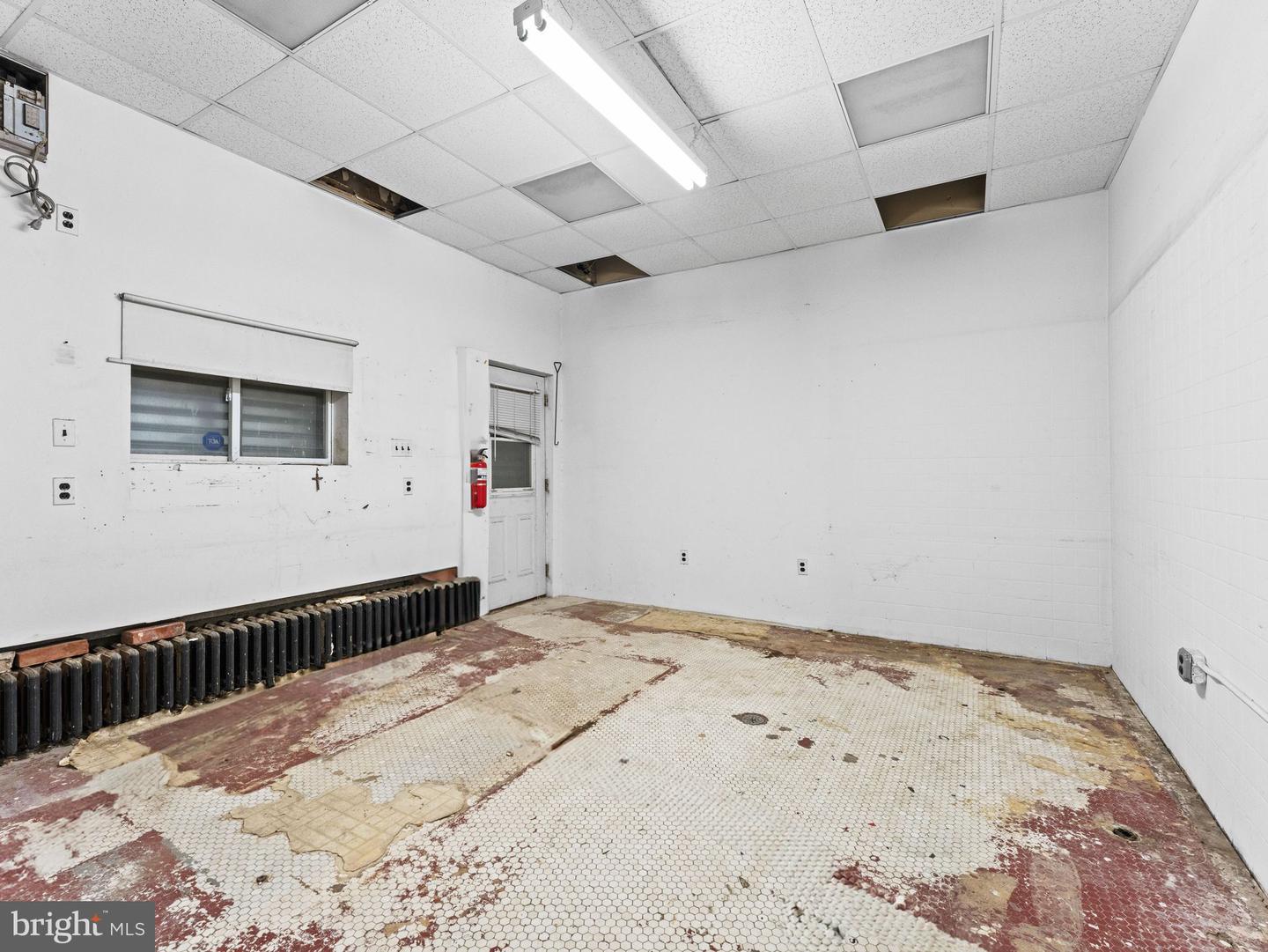 2053 S Cleveland St Property Photo 14