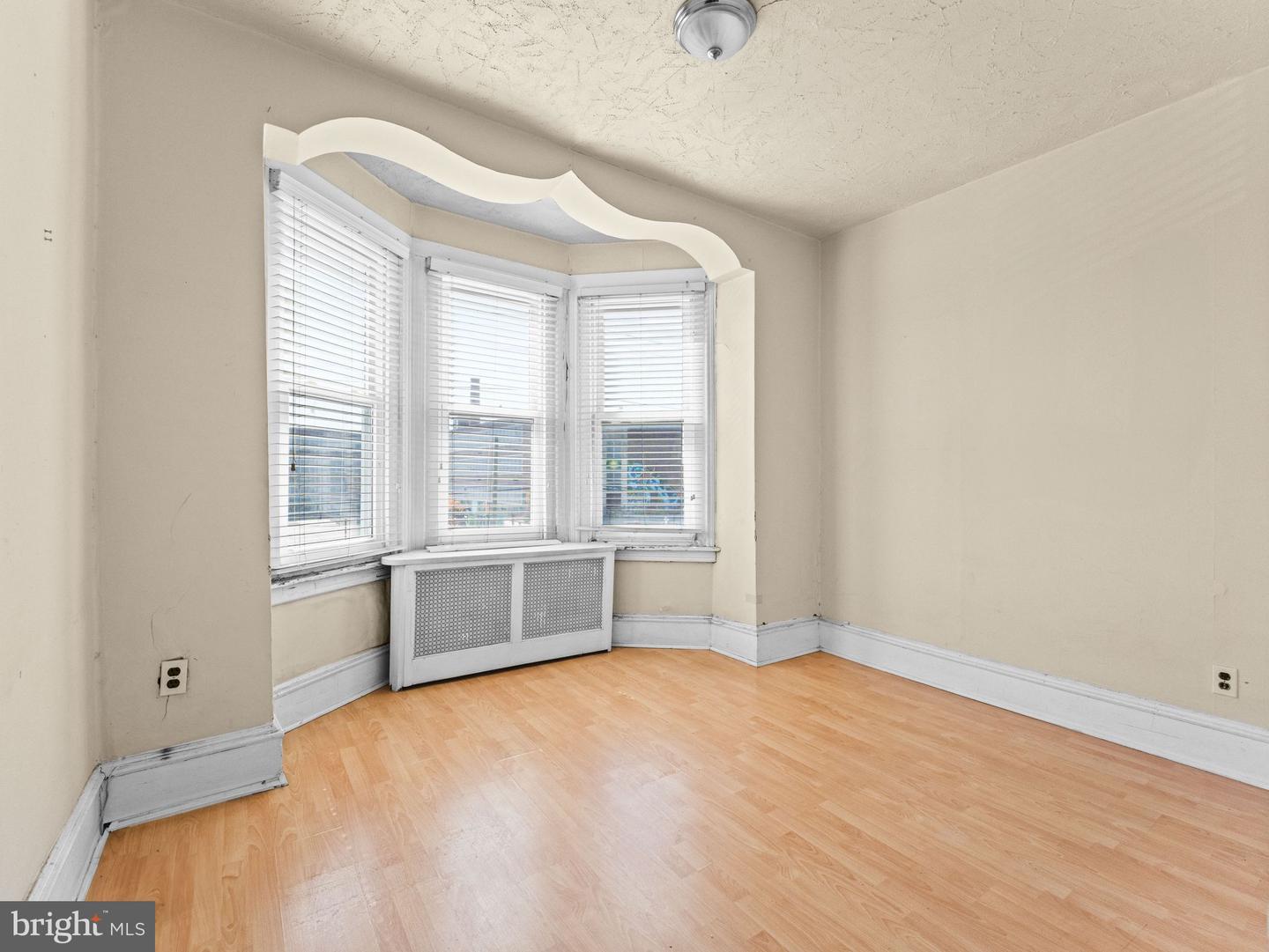 2053 S Cleveland St Property Photo 18