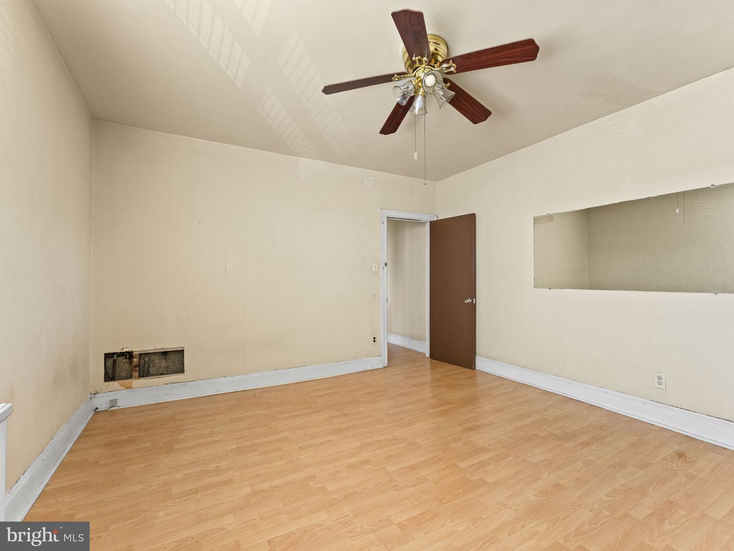 2053 S Cleveland St Property Photo 21