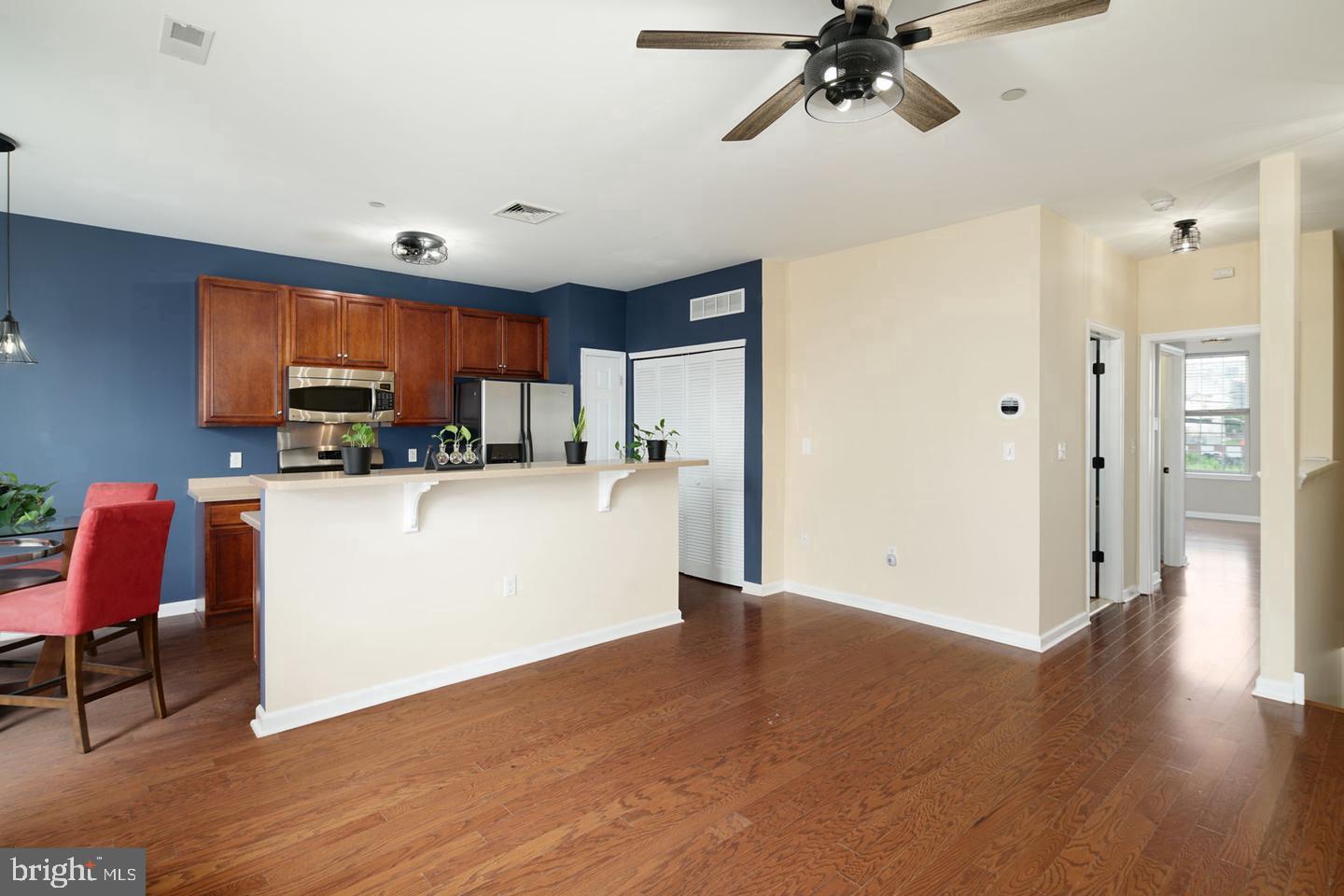 3124 W Master St Property Photo 4
