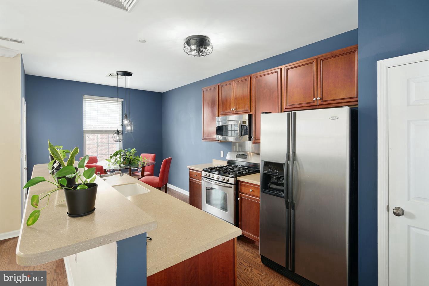3124 W Master St Property Photo 5