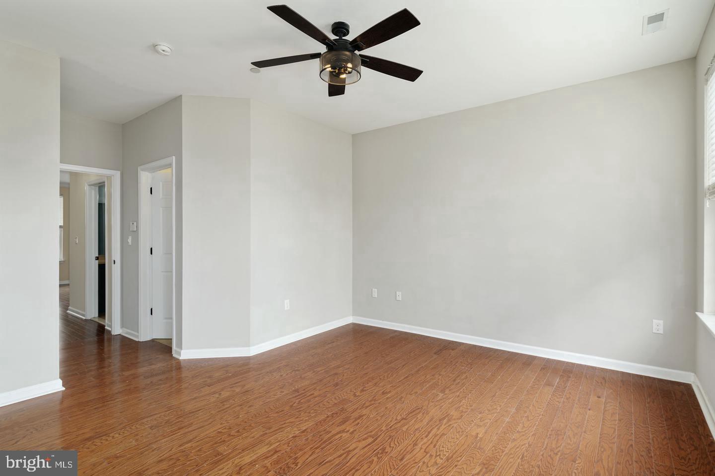 3124 W Master St Property Photo 15