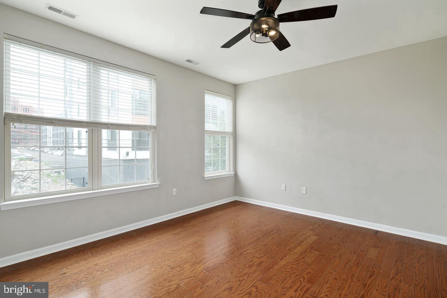 3124 W Master St Property Photo 16
