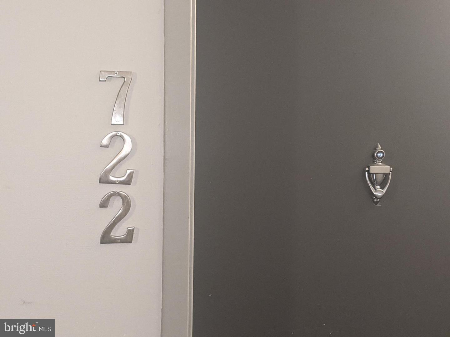 200 Lombard St #722 Property Photo 11