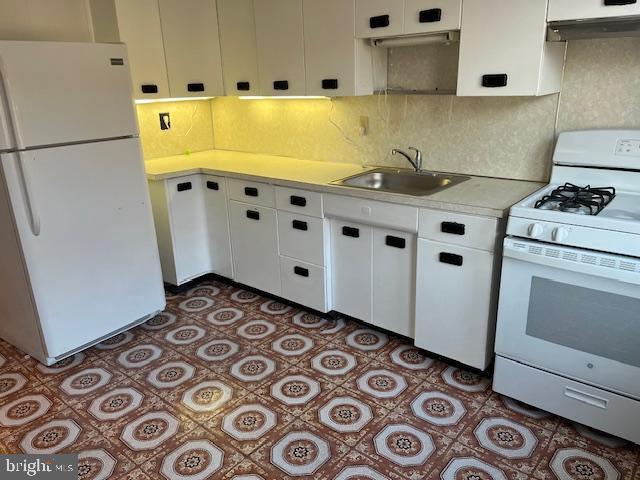 6465 Ditman St Property Photo 9