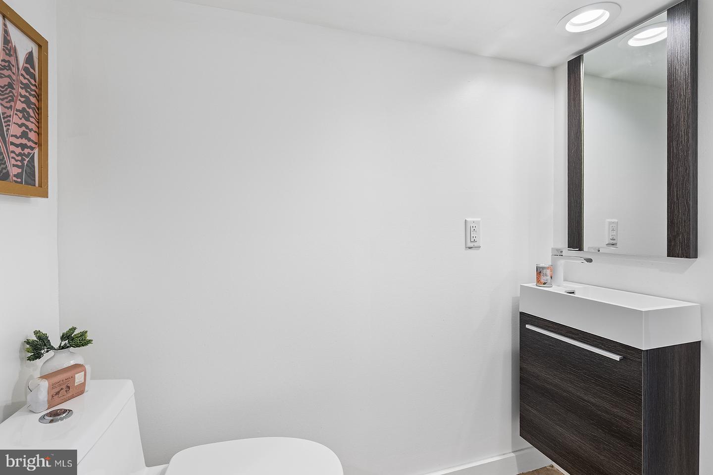 618 Kater St Property Photo 18
