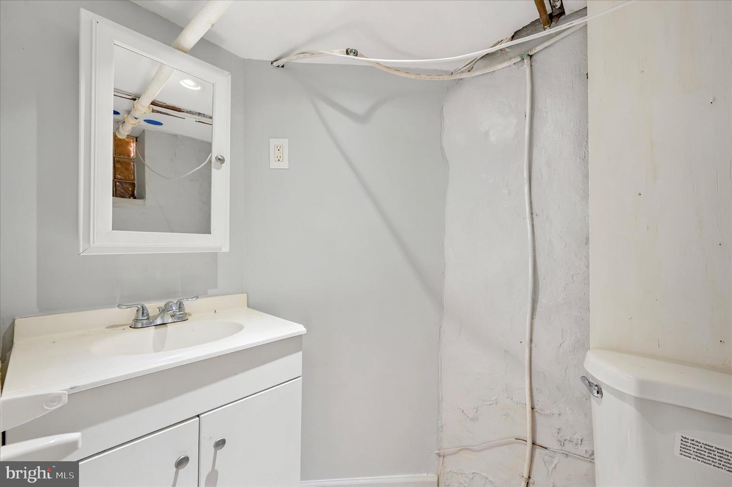 3052 Aramingo Ave Property Photo 11