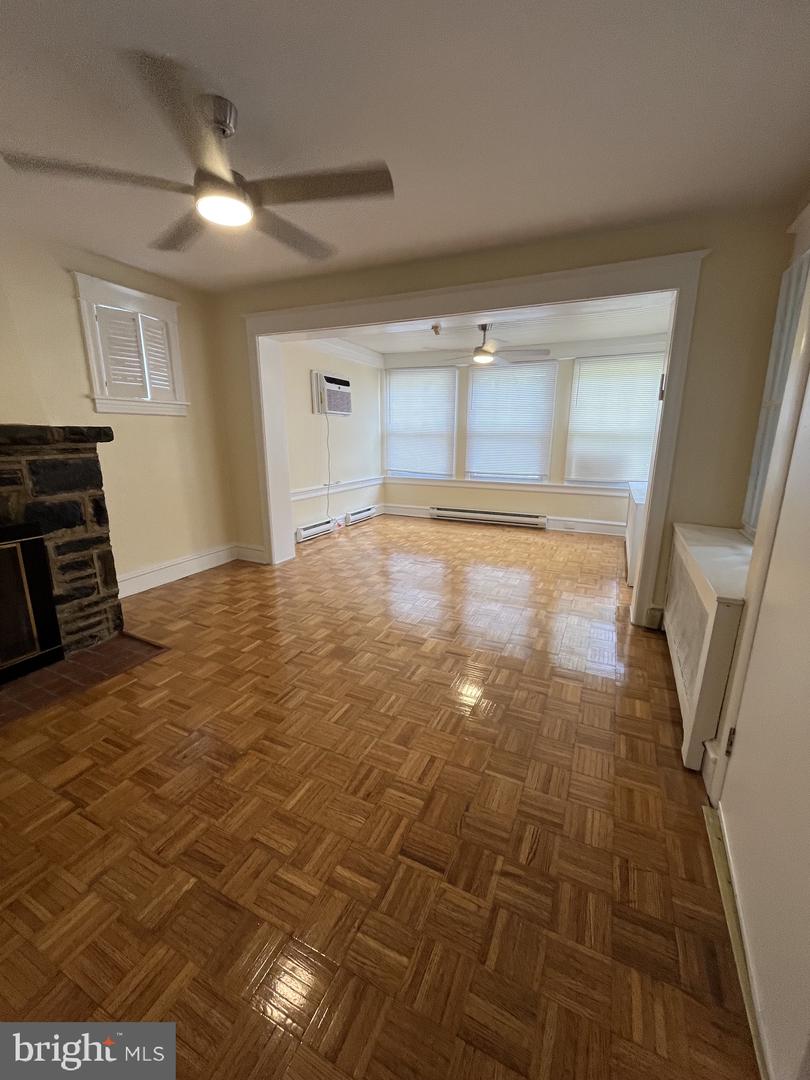 5230 REXFORD Property Photo 1