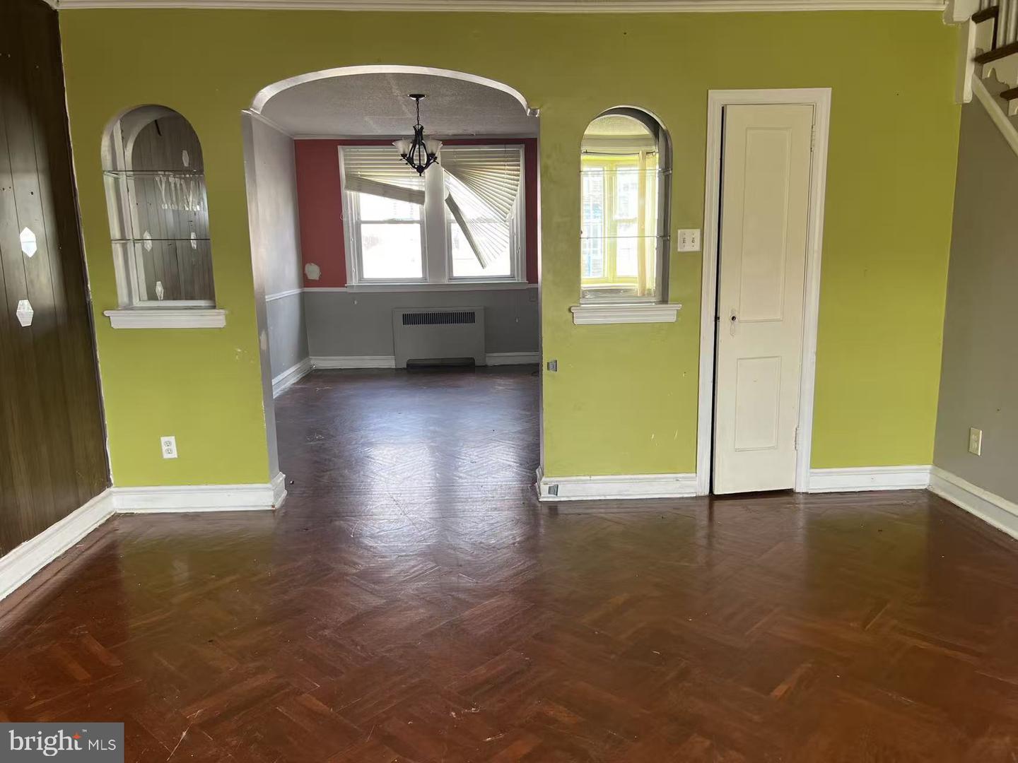6615 Kindred St Property Photo 3
