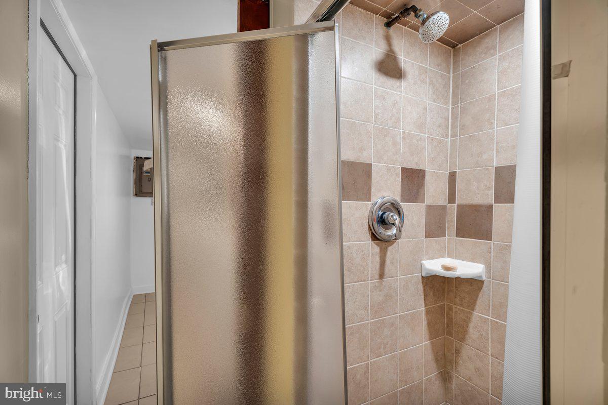 3111 Teesdale St Property Photo 28