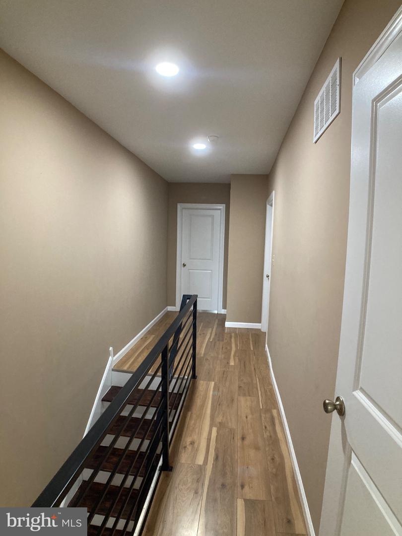 5166 Funston St Property Photo 11