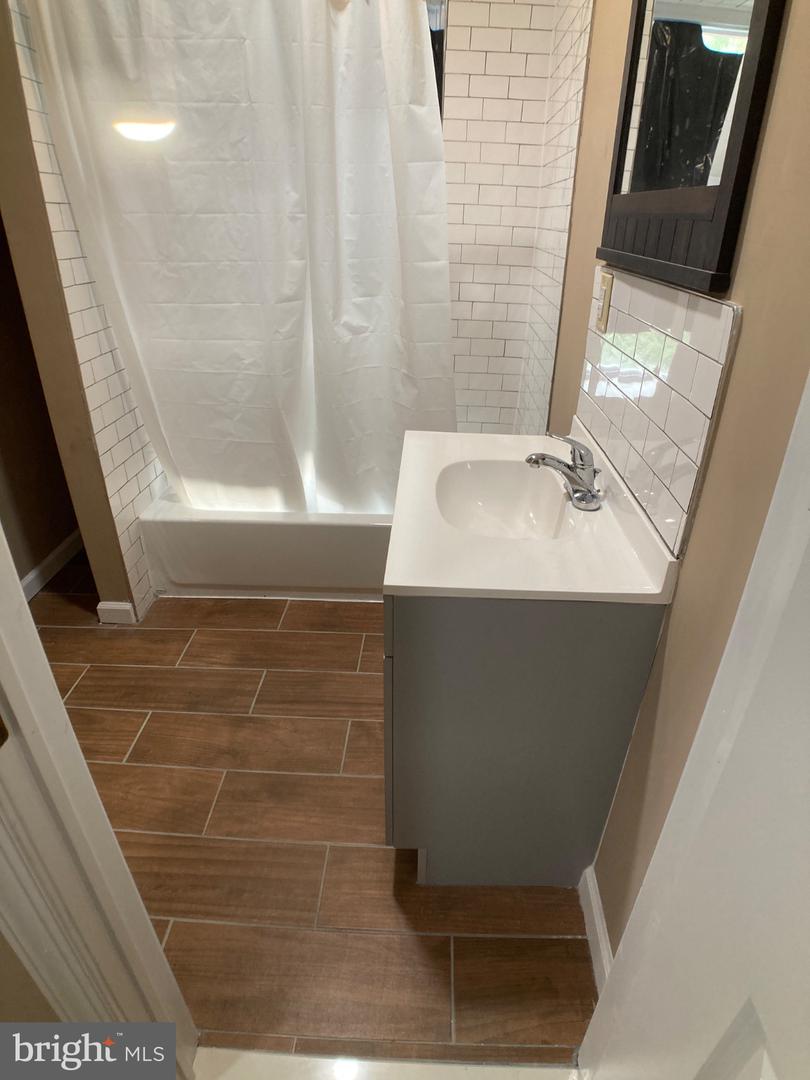 5166 Funston St Property Photo 26