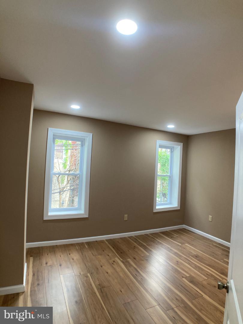 5166 Funston St Property Photo 35