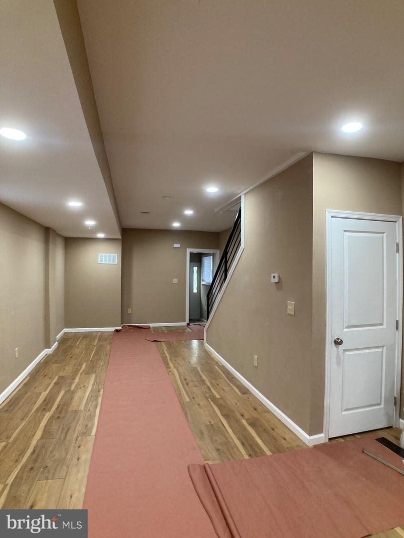 5166 Funston St Property Photo 41
