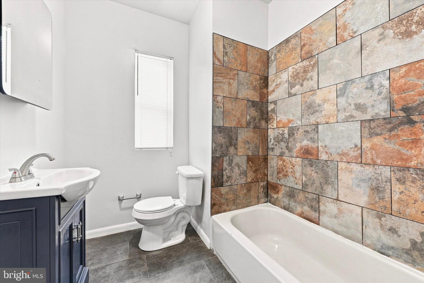 1219 S 46th St #3 Property Photo 7