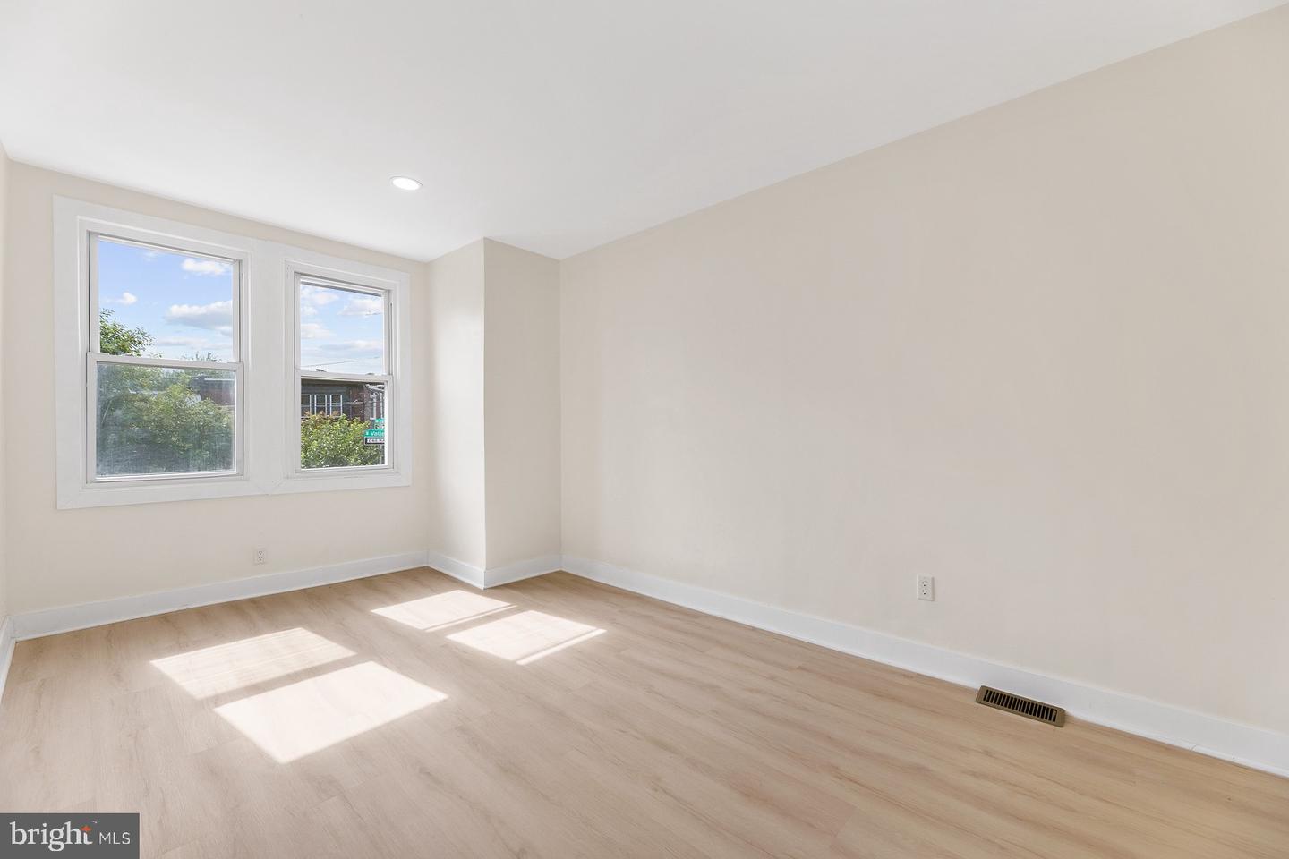 5008 Valley Property Photo 22