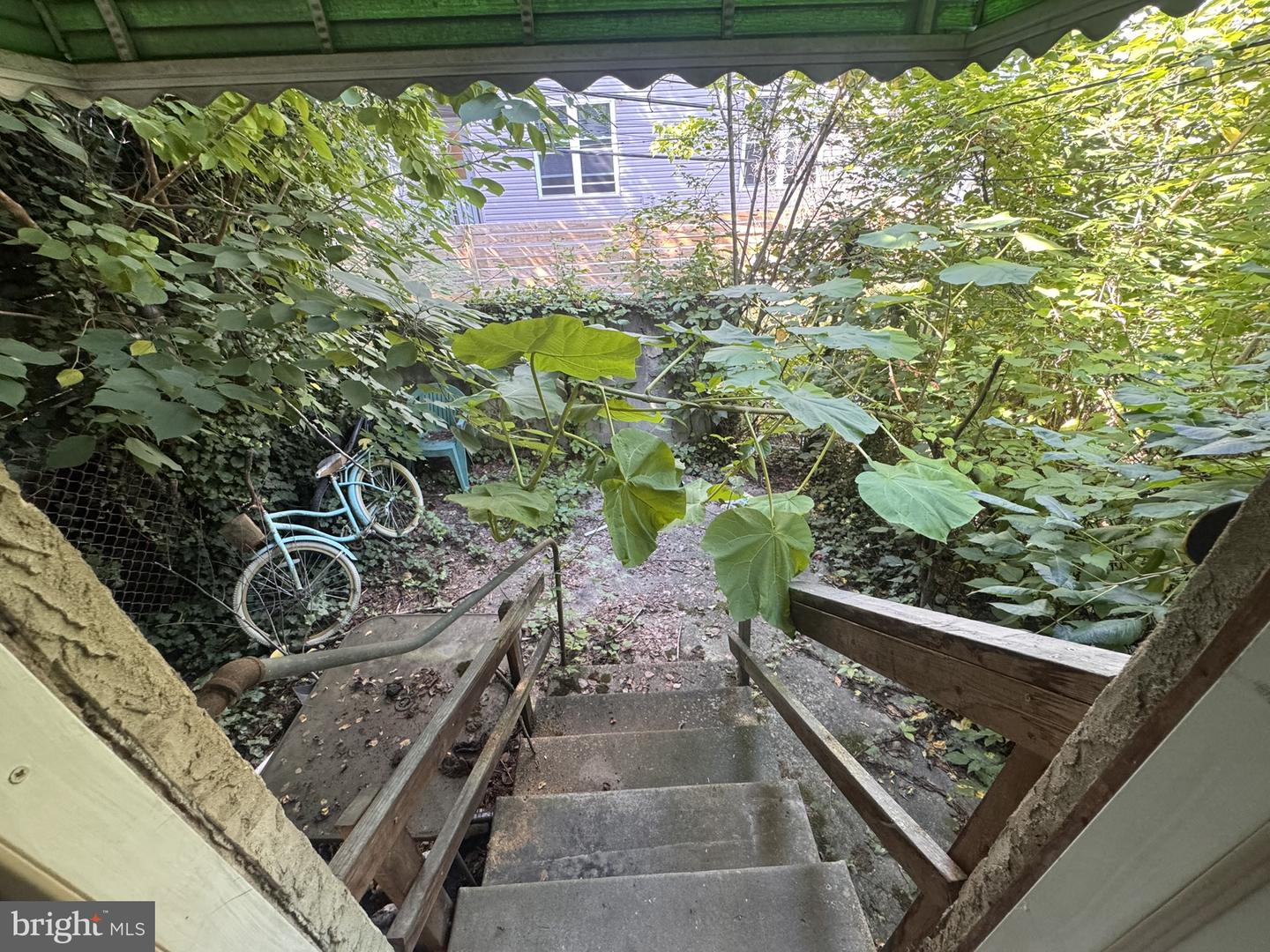4141 Cambridge Property Photo 10