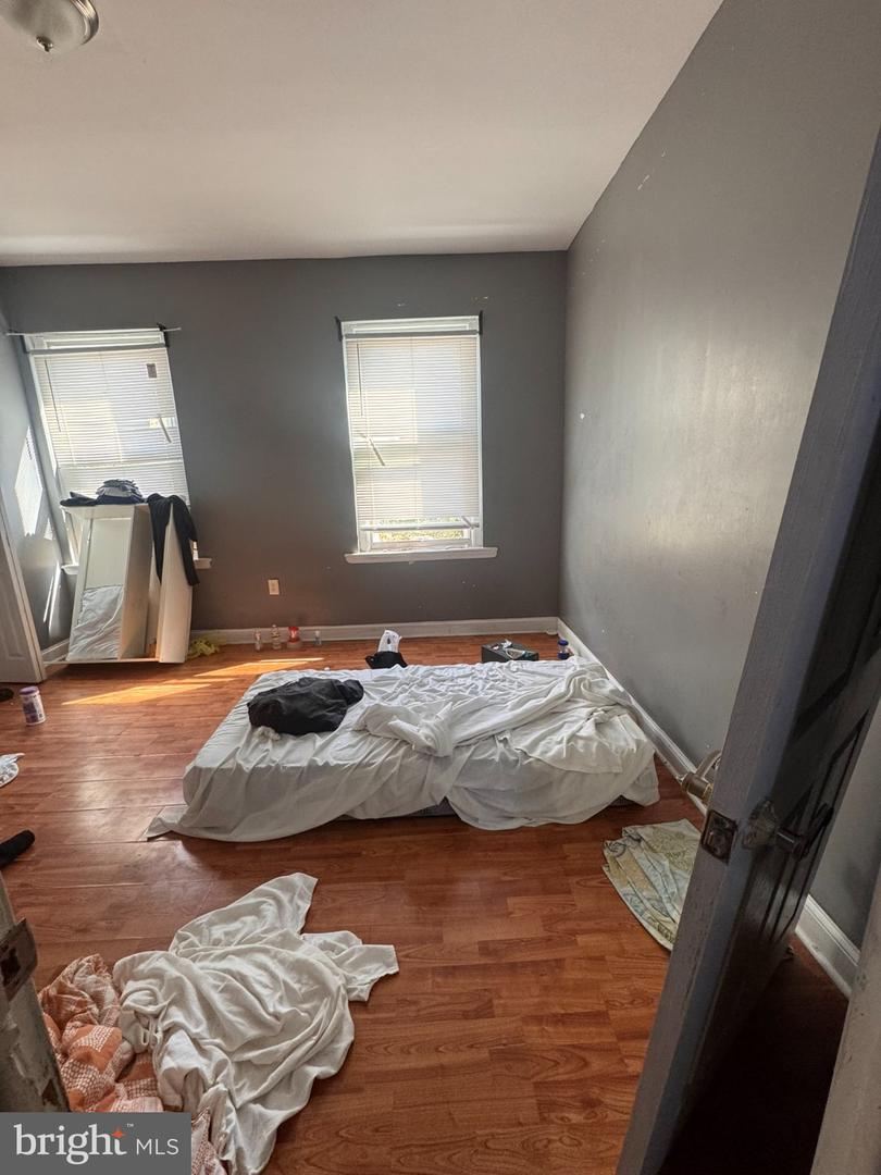 4141 Cambridge Property Photo 13