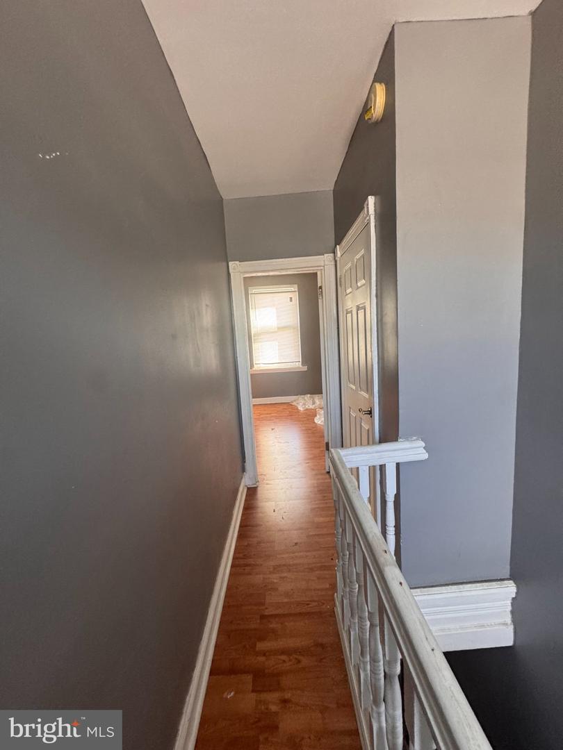 4141 Cambridge Property Photo 27