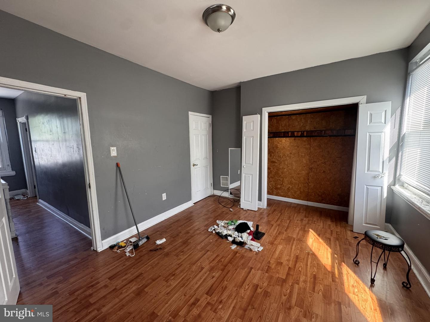 4141 Cambridge Property Photo 30