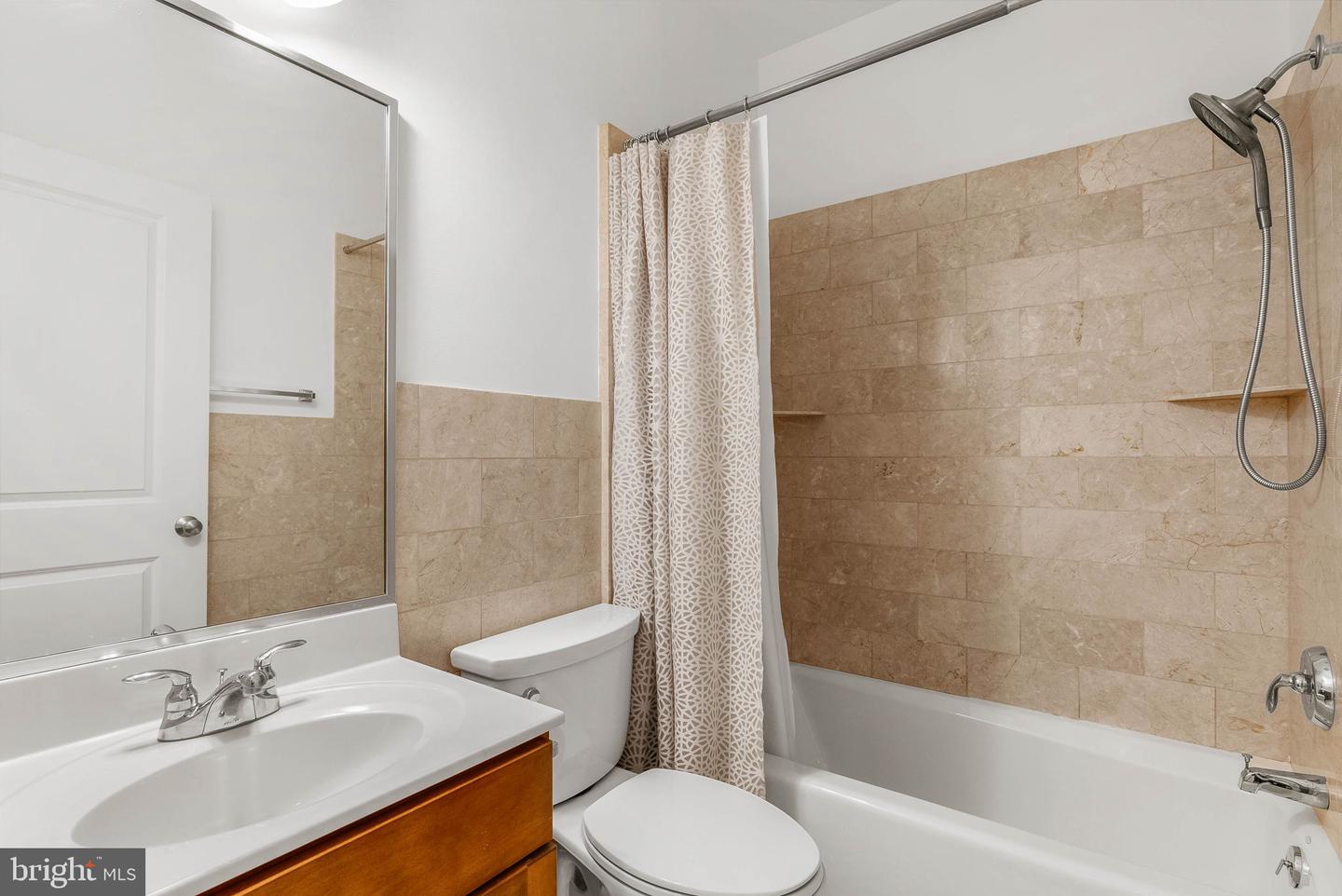 1904 Spring Garden St #10 Property Photo 17