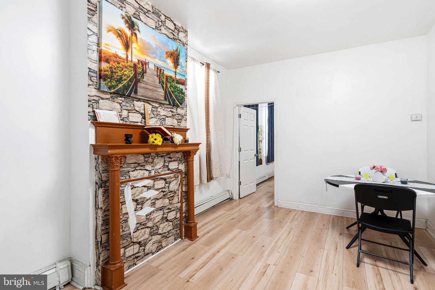 4843 A St Property Photo 4
