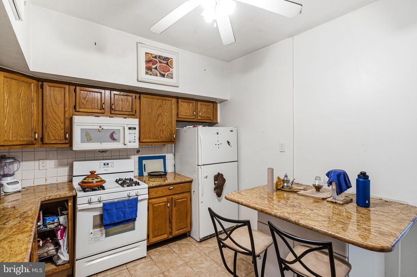 4843 A St Property Photo 8