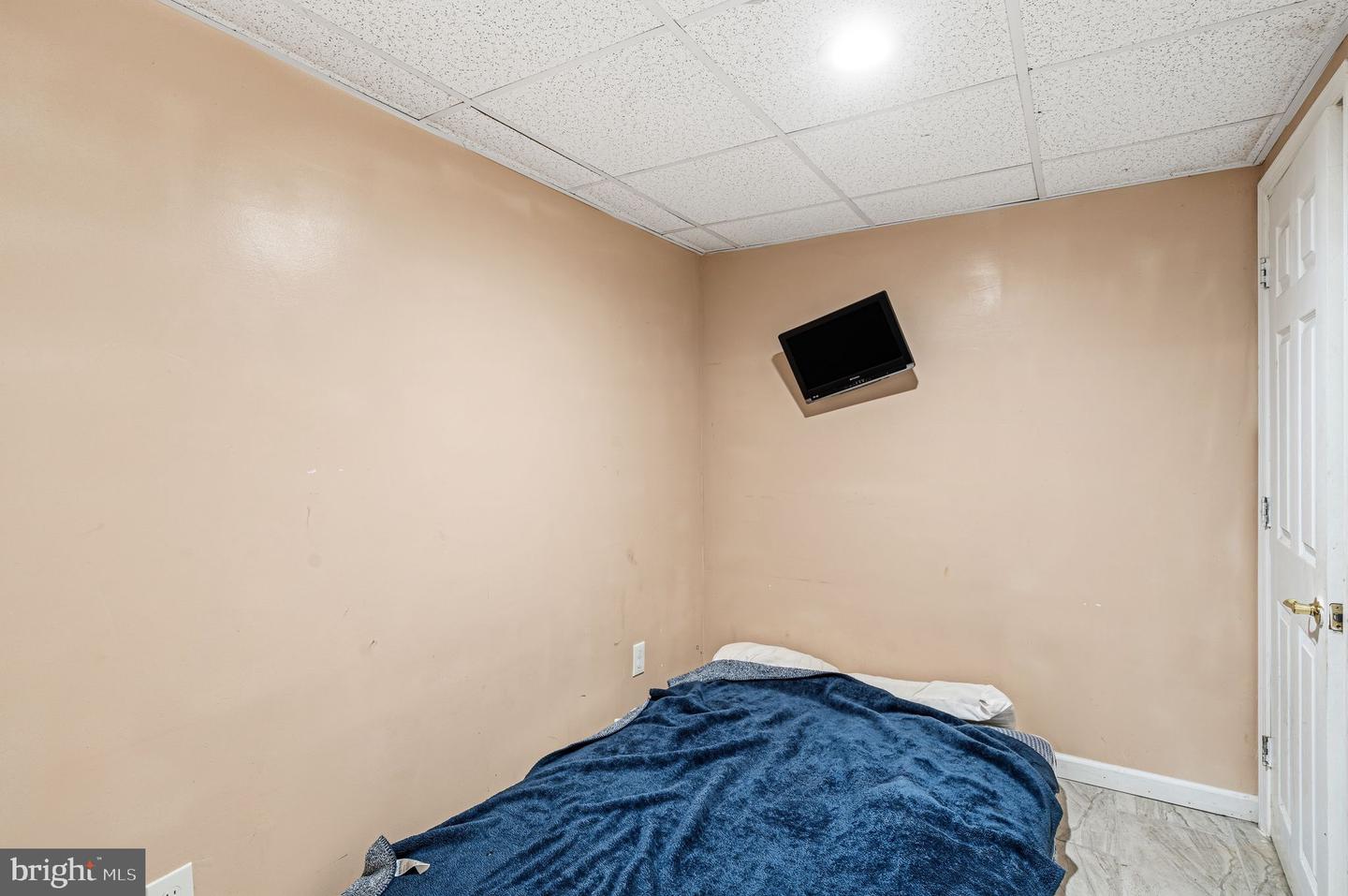 4843 A St Property Photo 15