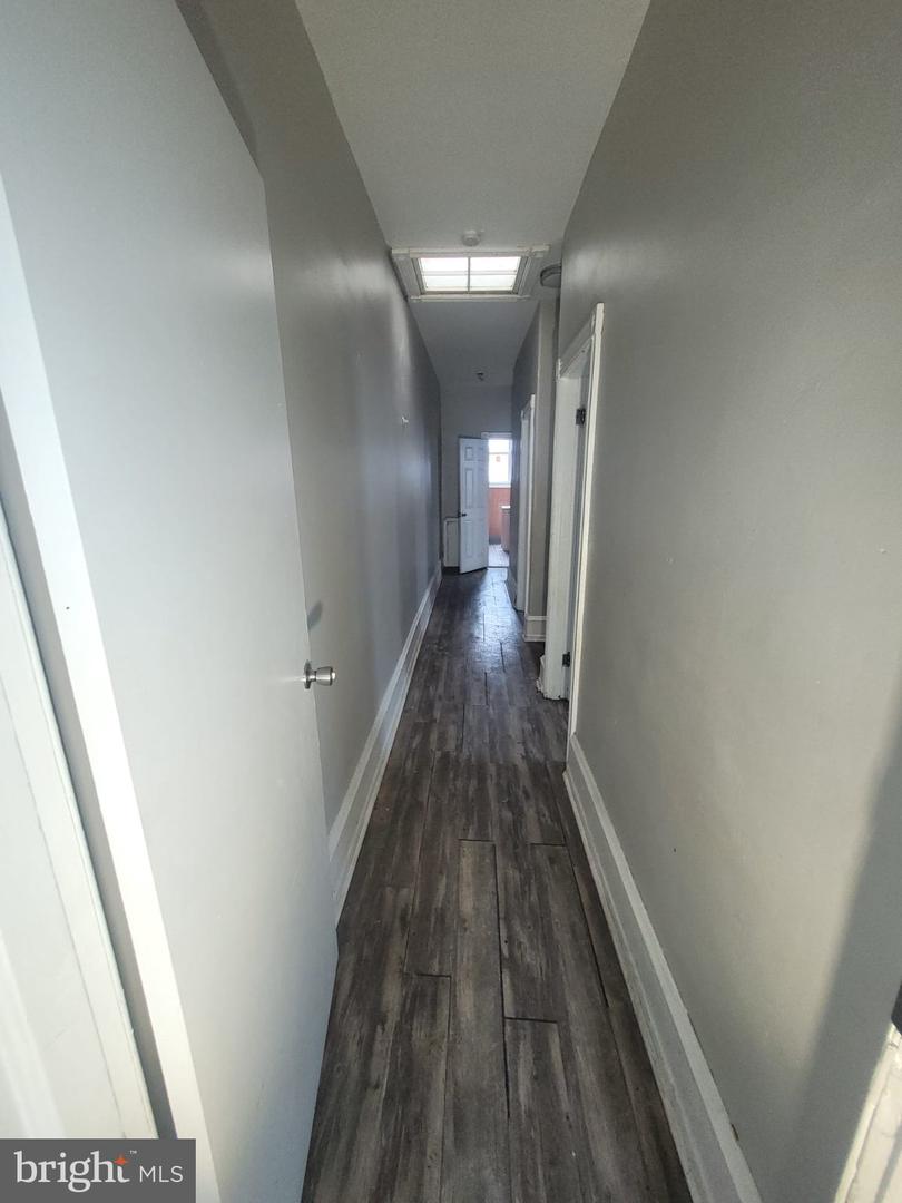 340 N Wilton St Property Photo 9