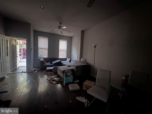 2539 W Gordon St Property Photo 4