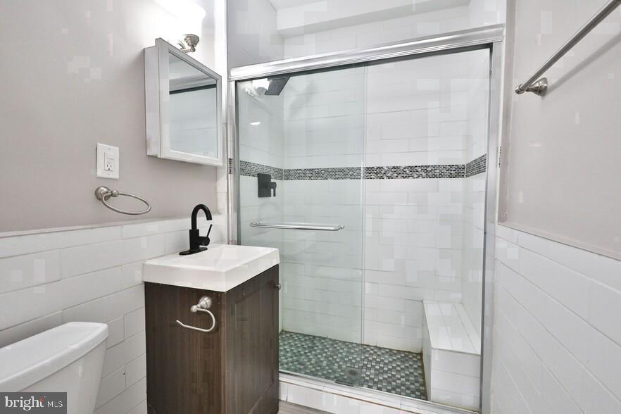 4247 Locust St #607 Property Photo 28