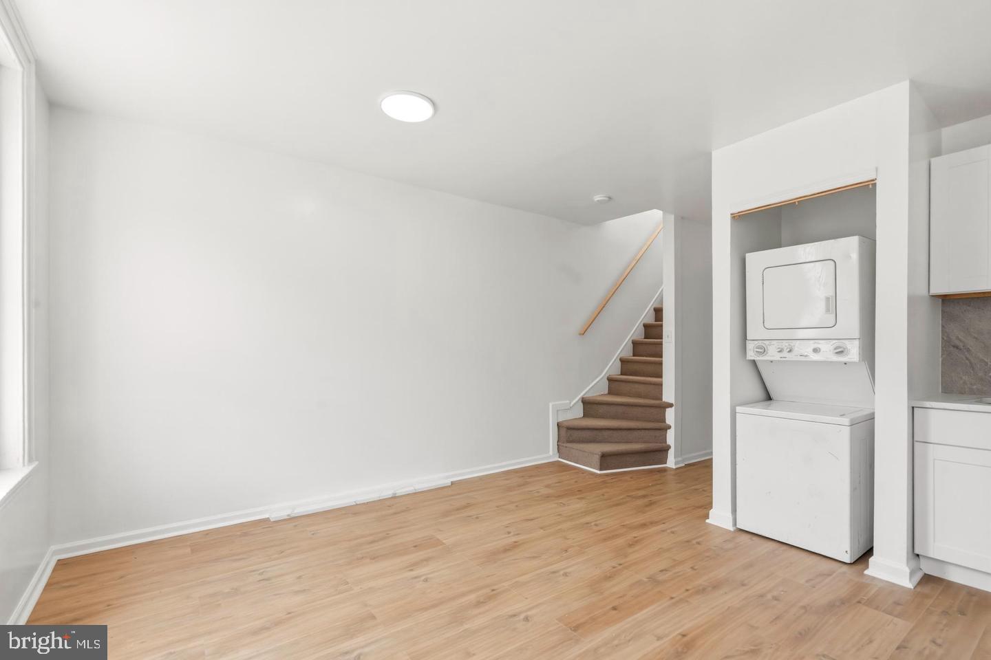 4035 Green St Property Photo 3
