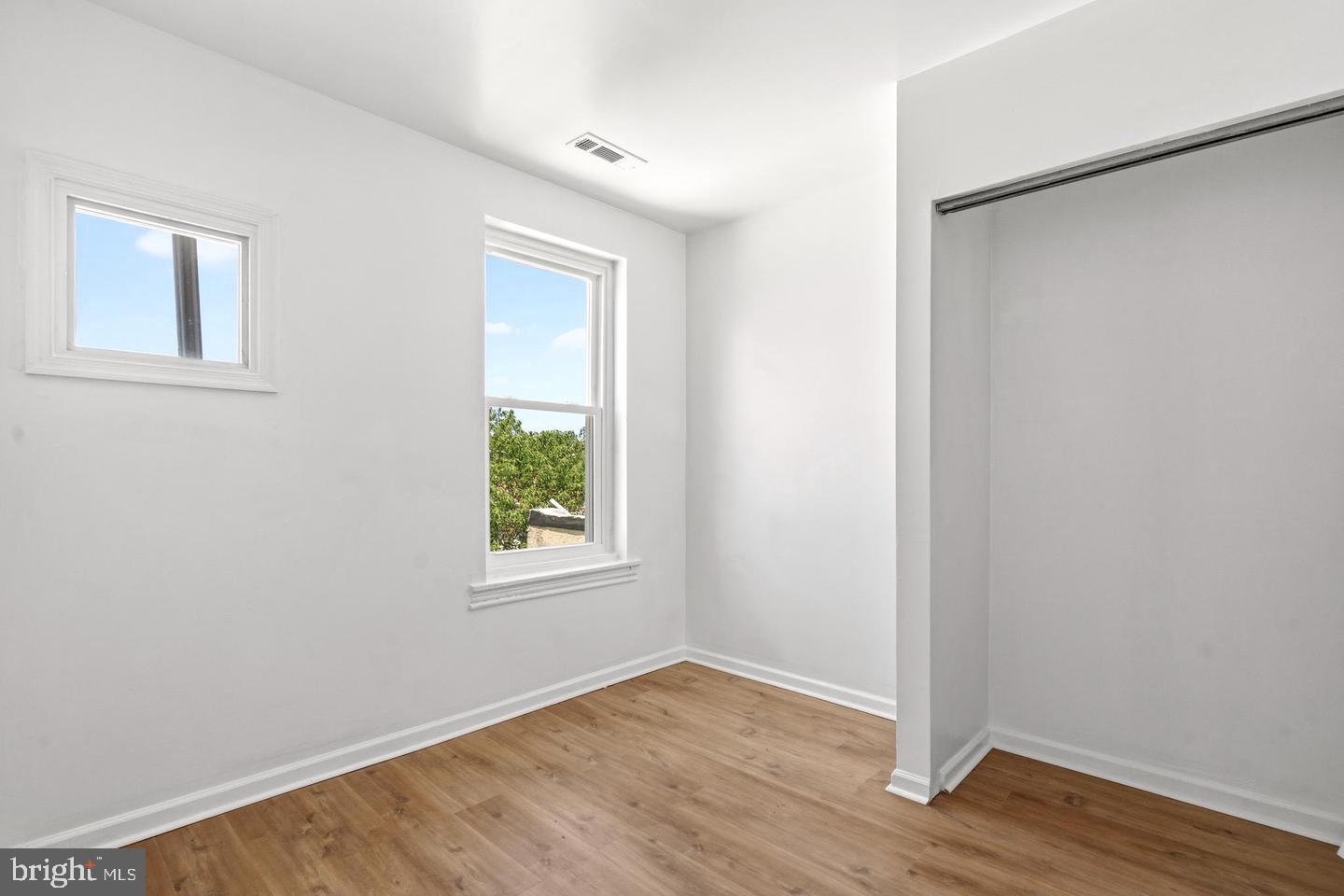 4035 Green St Property Photo 8