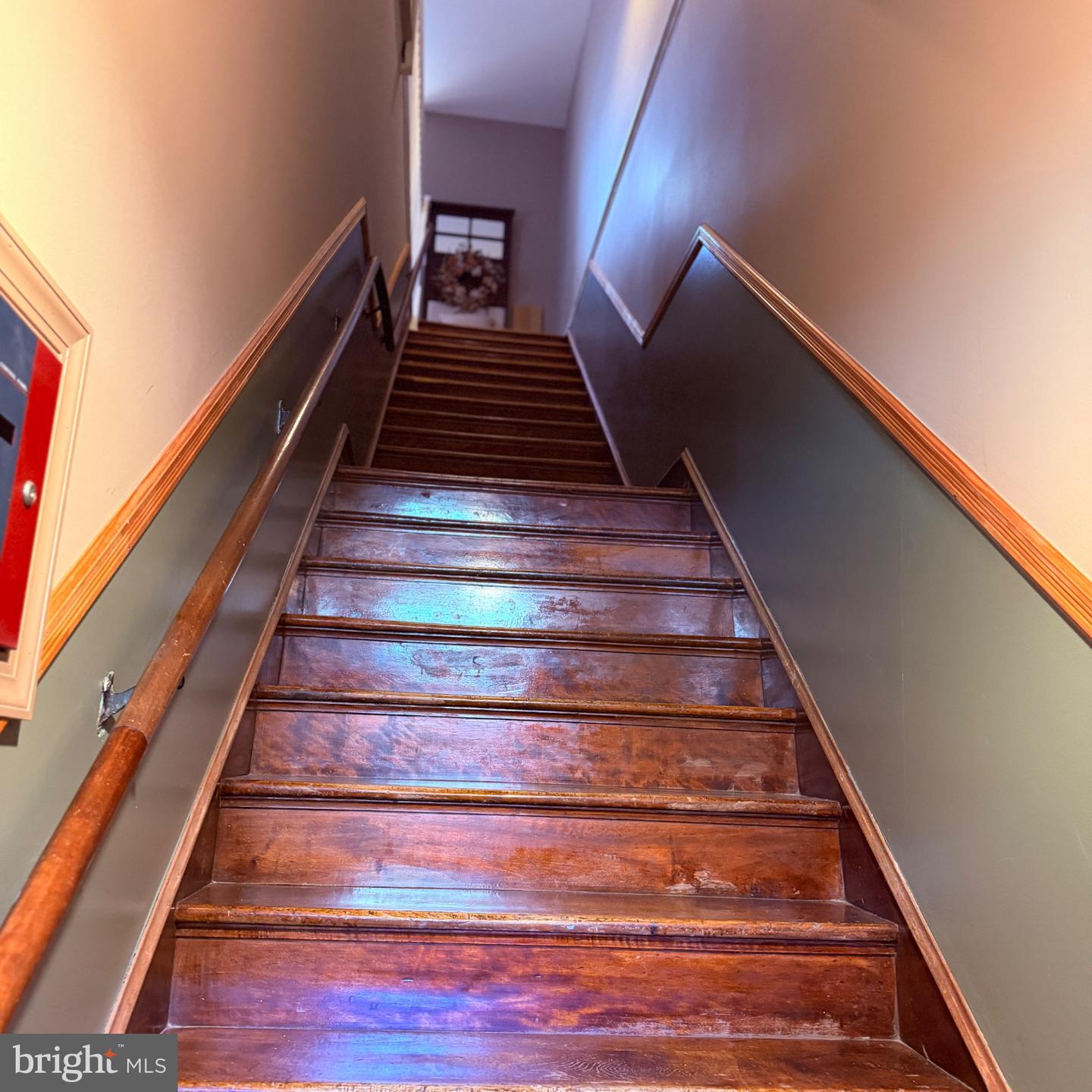1642-44-44 Ridge Ave Property Photo 20