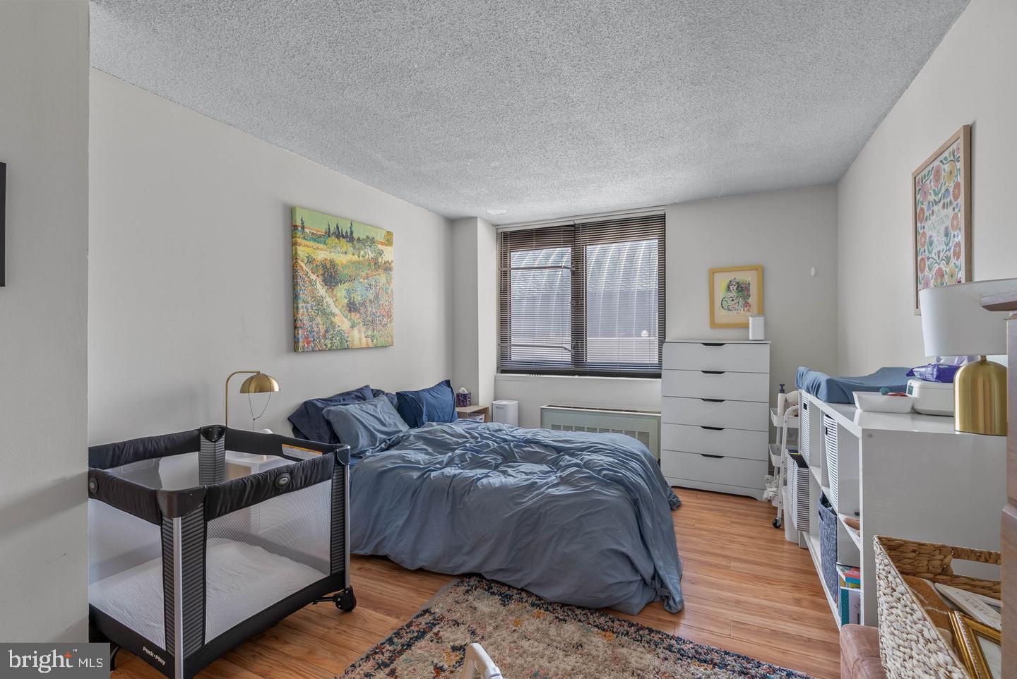 1420 Locust St #6m Property Photo 6