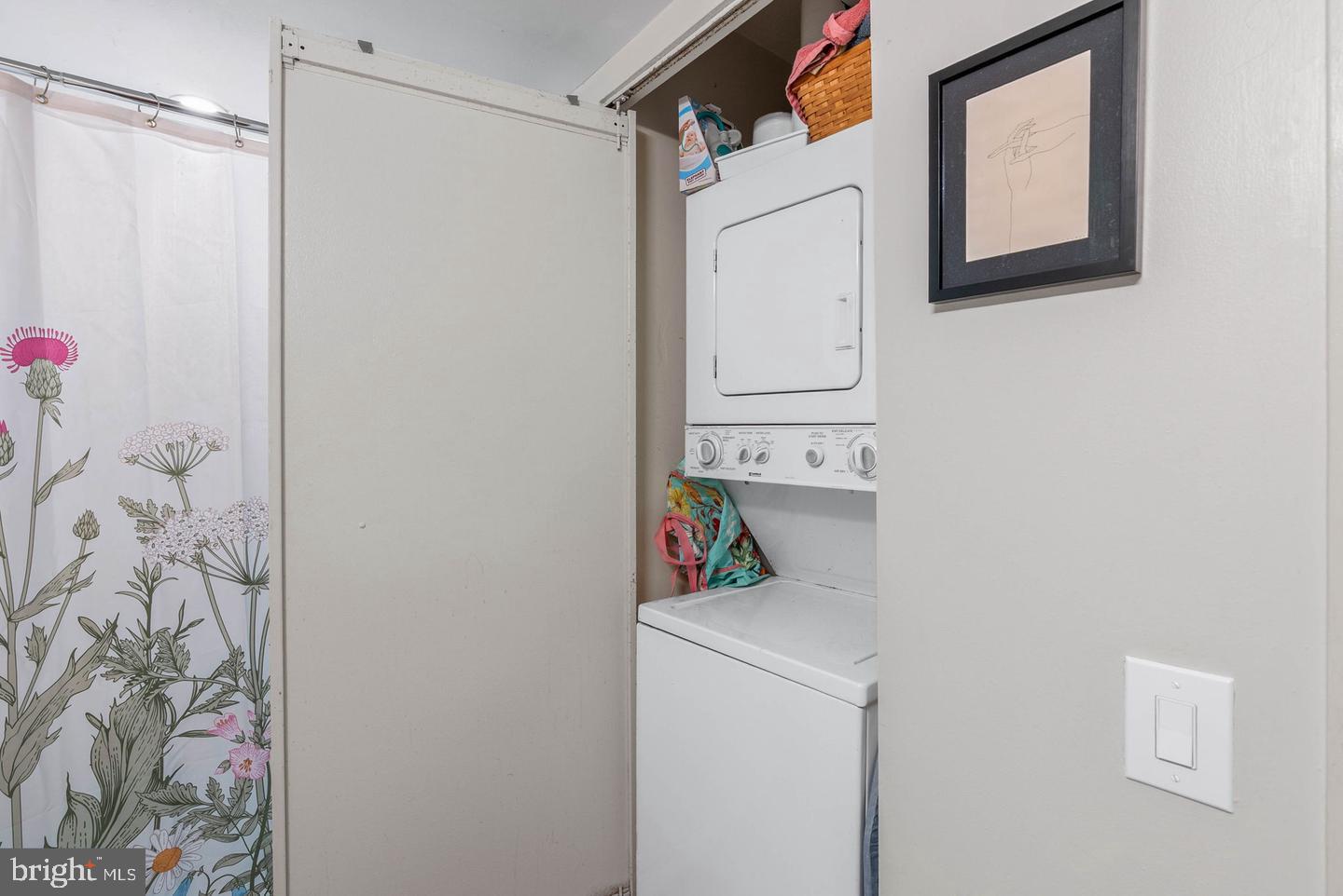 1420 Locust St #6m Property Photo 8