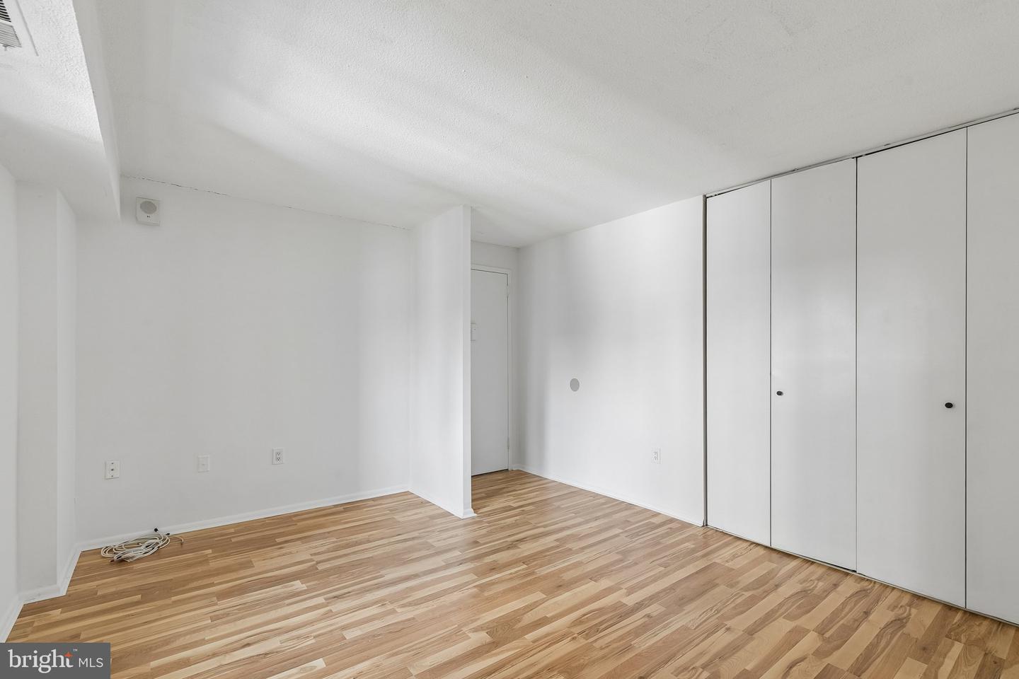 1420 Locust St #23h Property Photo 9