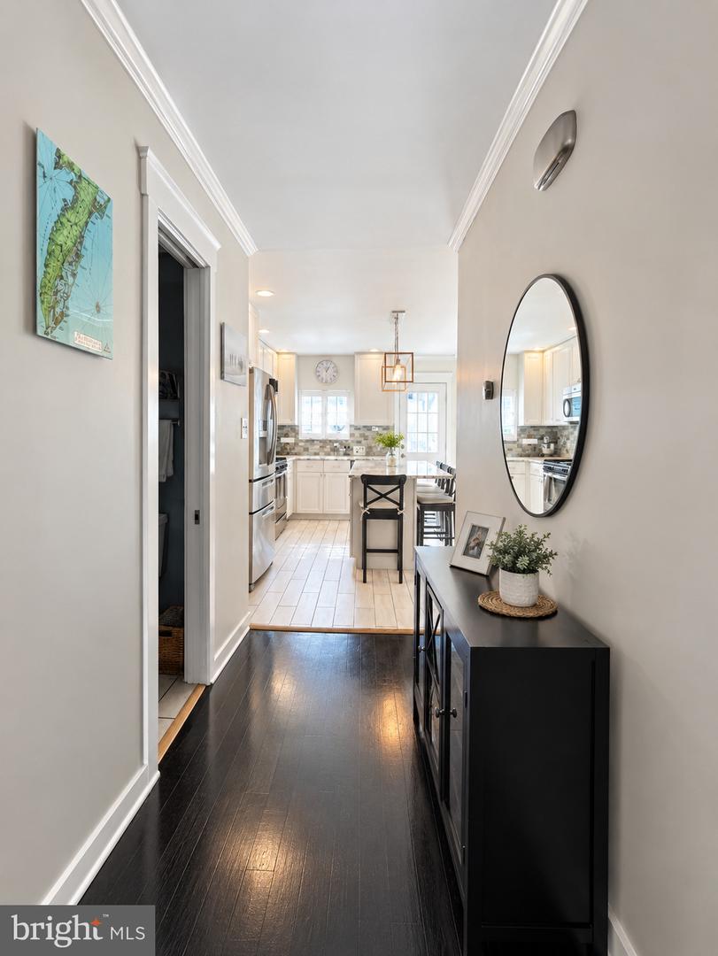 226 Mcclellan St Property Photo 3