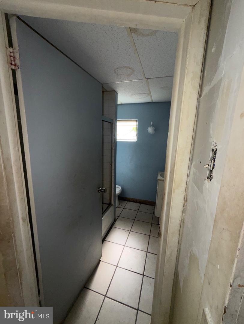 2003 Allegheny Ave Property Photo 9