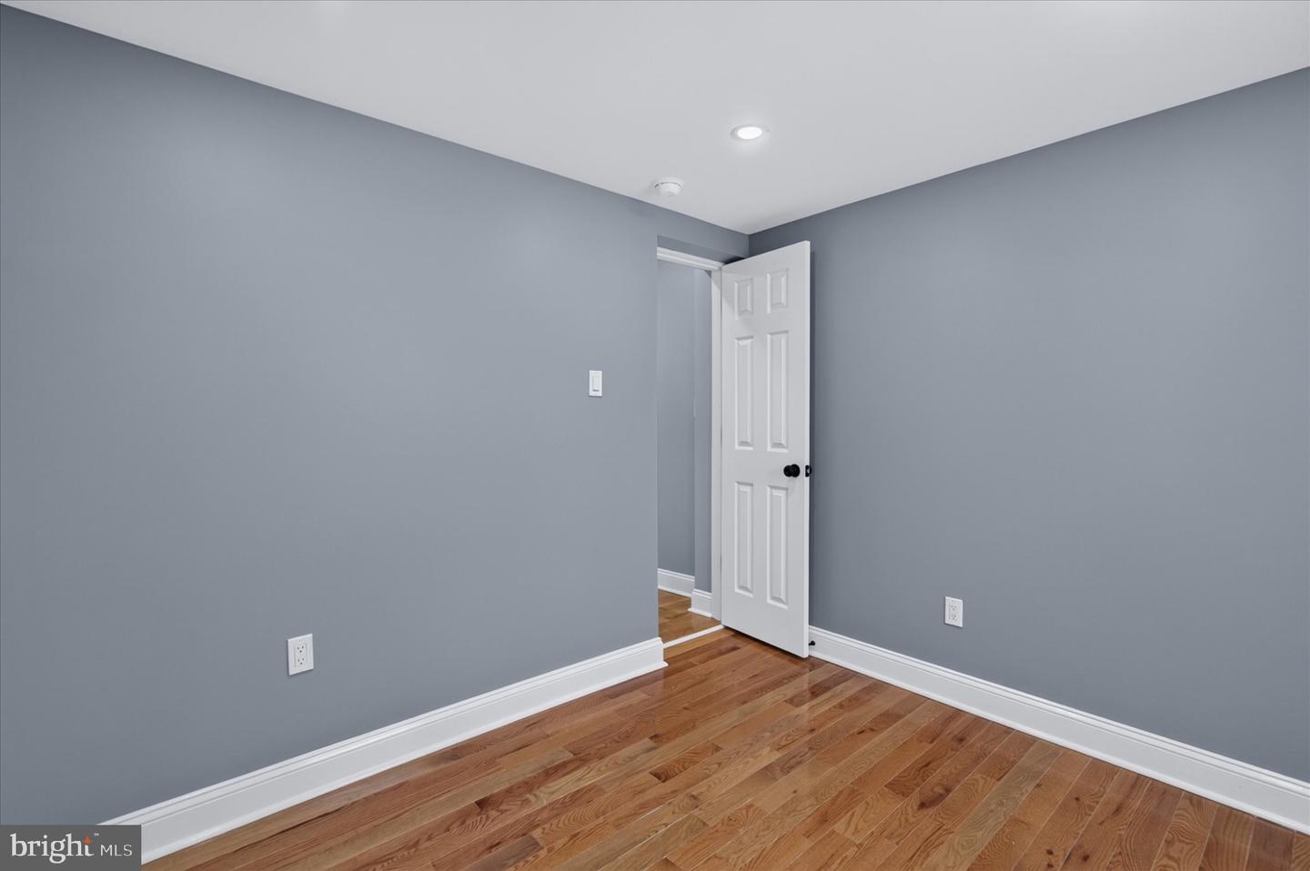 1432 N Leithgow St Property Photo 23