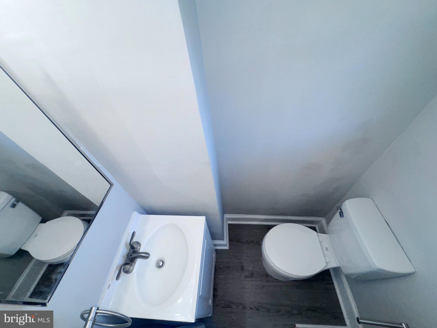 6053 Greenway Ave Property Photo 13