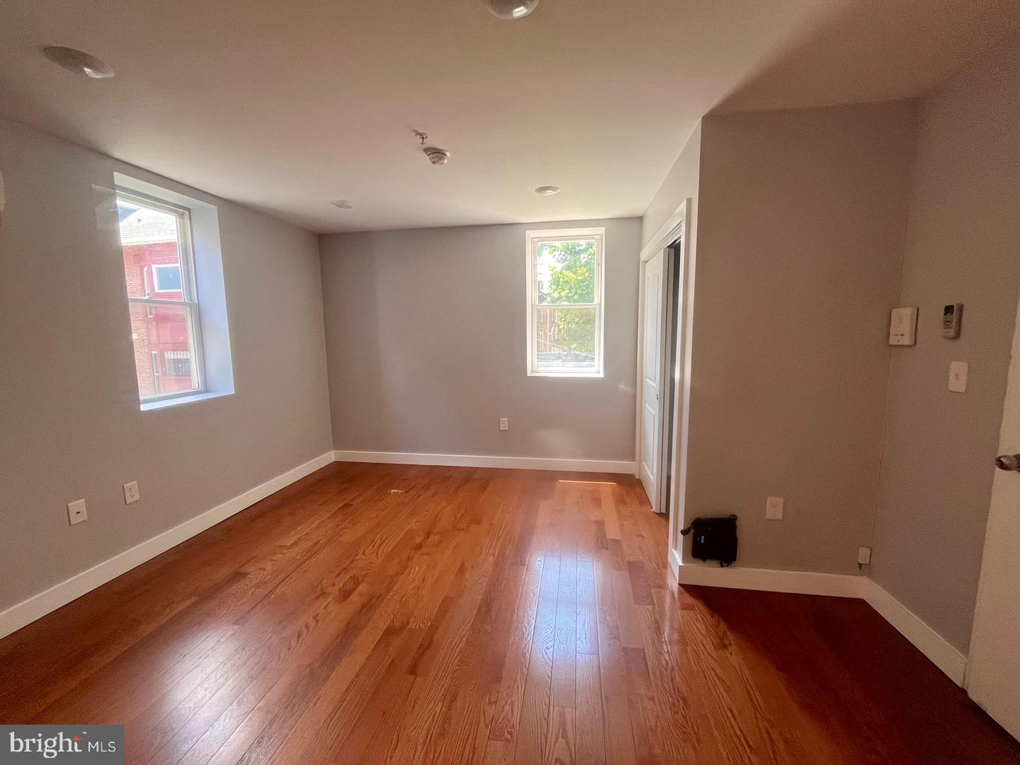 4508 WALNUT ST #302 Property Photo 1