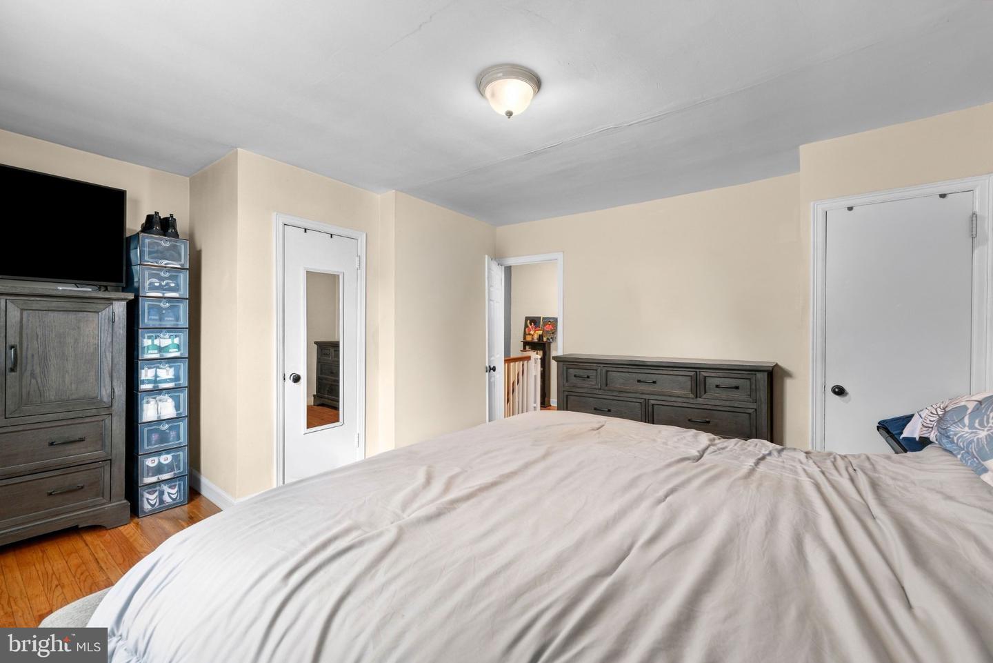 1179 E Dorset St Property Photo 16