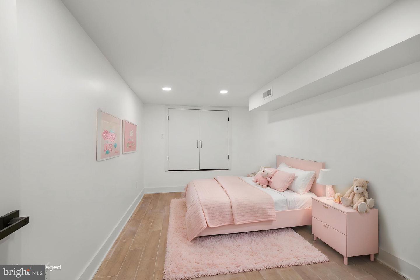 1027 Christian St Property Photo 63